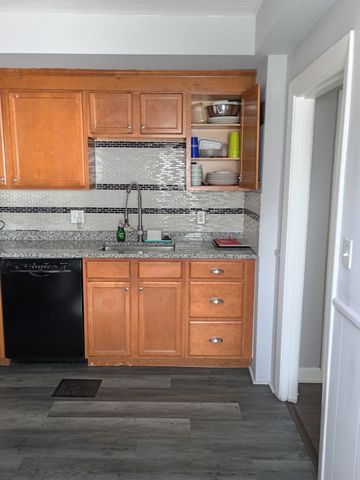 26 Cutler St 2, Winthrop, MA 02152