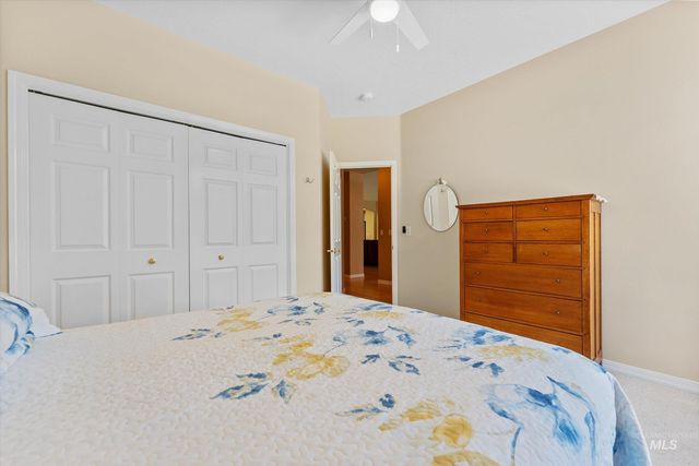 10594 N Bridle Way, Boise, ID 83714