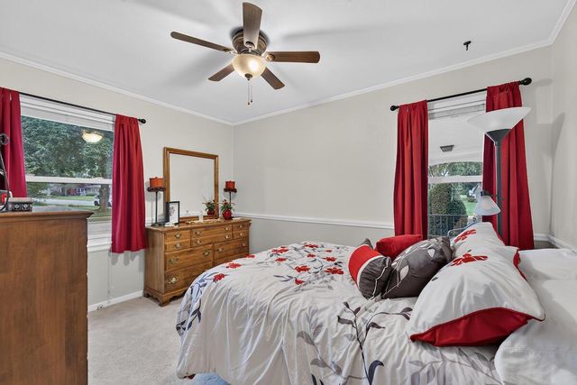 201 N Oakland AVENUE, Burlington, WI 53105