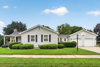 201 N Oakland AVENUE, Burlington, WI 53105
