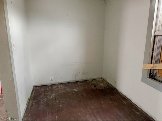 3934 Arnold Court, Cleveland, OH 44109