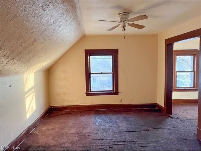 3934 Arnold Court, Cleveland, OH 44109