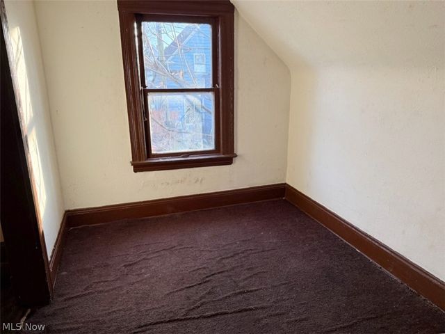 3934 Arnold Court, Cleveland, OH 44109