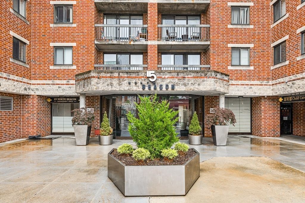 15 North Beacon L01, Boston, MA 02134