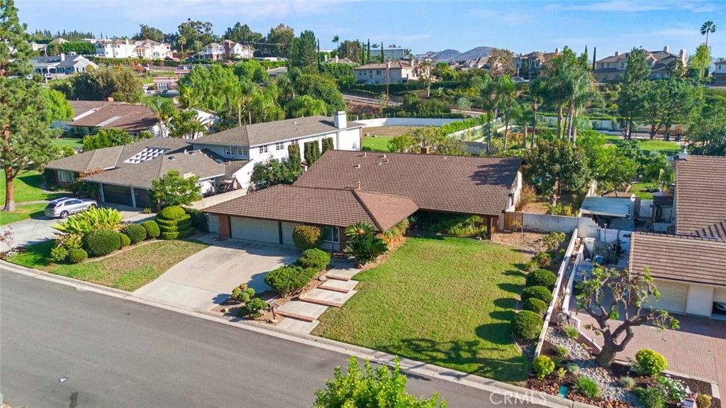 9472 Henderson Way, Villa Park, CA 92861 — photo 2