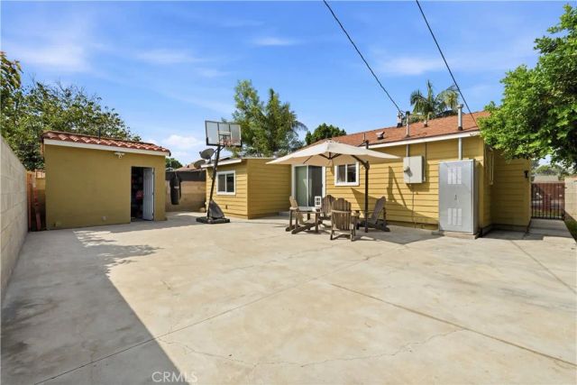 16436 Virginia, Paramount, CA 90723