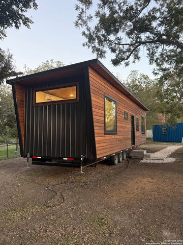 4205 S State Highway 123 Bypass, Seguin, TX 78155