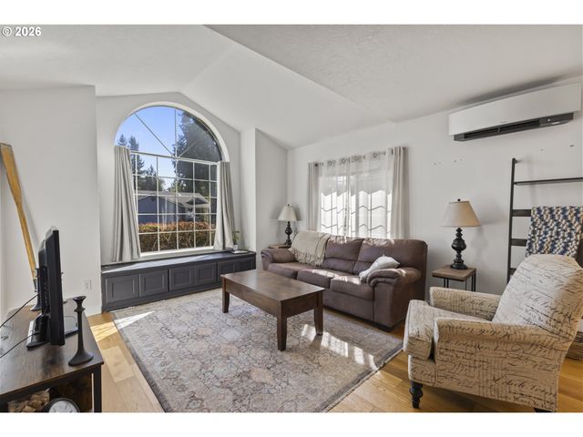 1685 Sw GOUCHER St, Mc Minnville, OR 97128