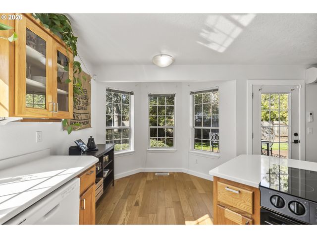 1685 Sw GOUCHER St, Mc Minnville, OR 97128