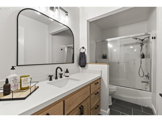 1685 Sw GOUCHER St, Mc Minnville, OR 97128