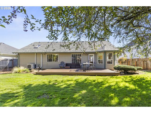 1685 Sw GOUCHER St, Mc Minnville, OR 97128