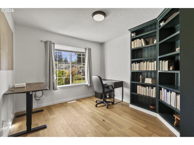1685 Sw GOUCHER St, Mc Minnville, OR 97128