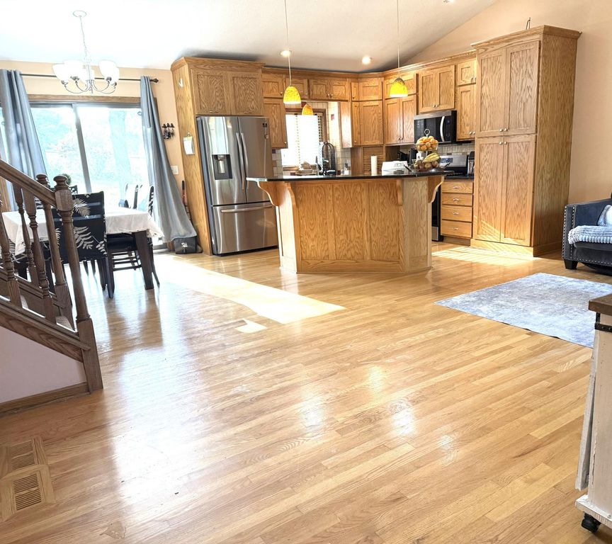 7595 22nd Street Court N, Oakdale, MN 55128 — photo 3