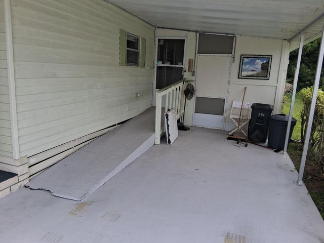 214 W Caribbean, Port St. Lucie, Port St Lucie, FL 34952
