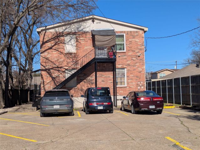 1322 Caldwell Street, Dallas, TX 75223