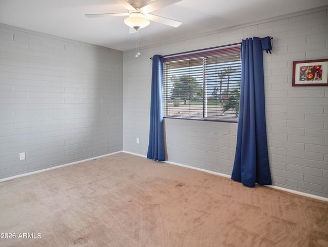 11025 N MADISON Drive, Sun City, AZ 85351