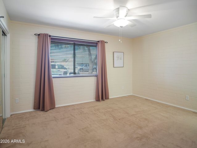 11025 N MADISON Drive, Sun City, AZ 85351