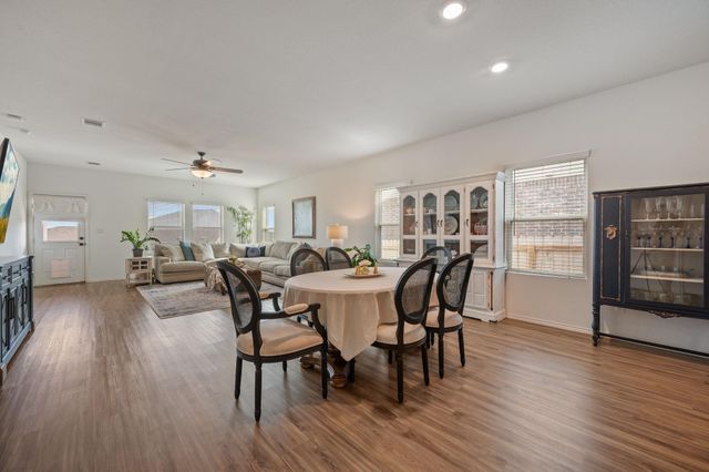 705 Mallow RD, Leander, TX 78641