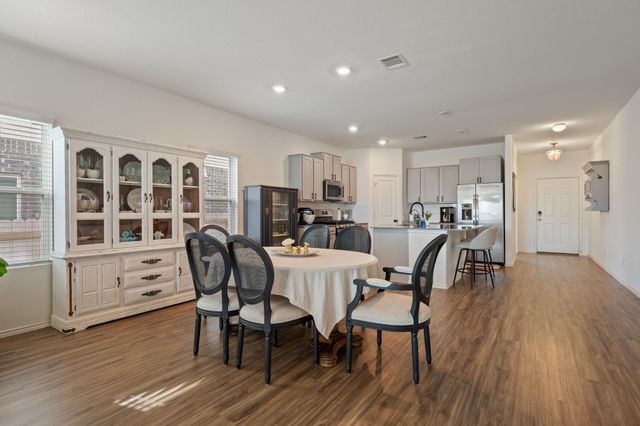 705 Mallow RD, Leander, TX 78641