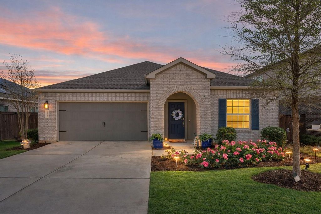 705 Mallow RD, Leander, TX 78641