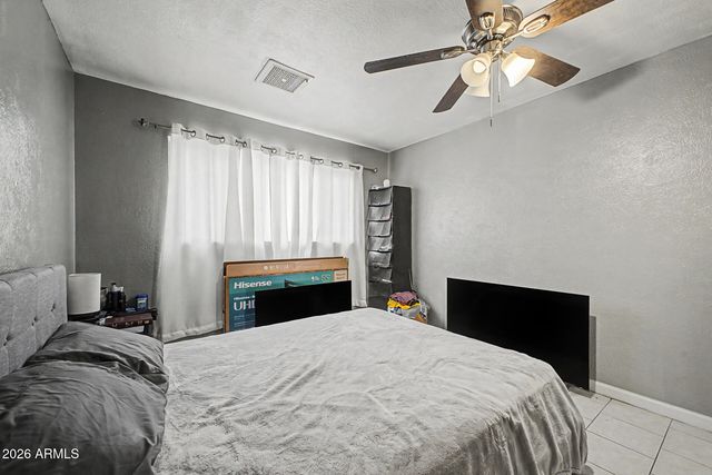 2909 W ASTER Drive, Phoenix, AZ 85029