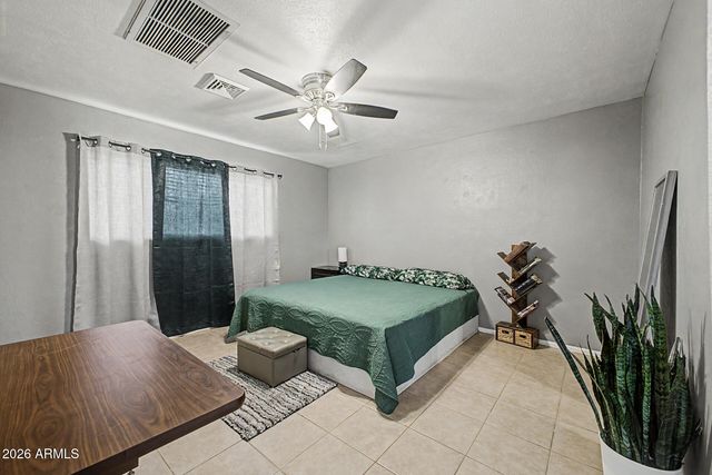 2909 W ASTER Drive, Phoenix, AZ 85029