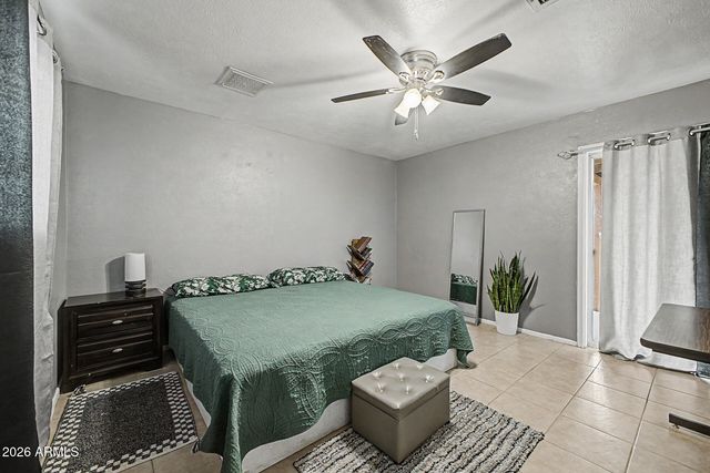 2909 W ASTER Drive, Phoenix, AZ 85029