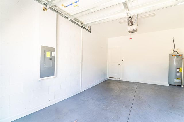 7014 RIPPLE POND LOOP, Zephyrhills, FL 33541