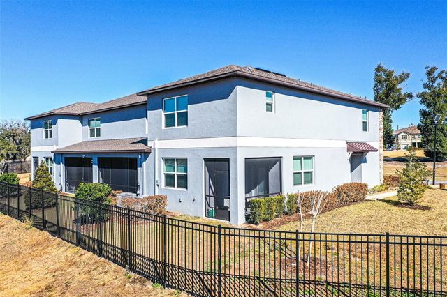 7014 RIPPLE POND LOOP, Zephyrhills, FL 33541