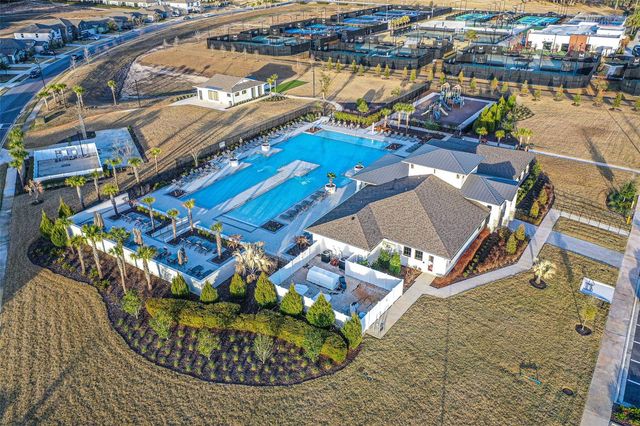 7014 RIPPLE POND LOOP, Zephyrhills, FL 33541