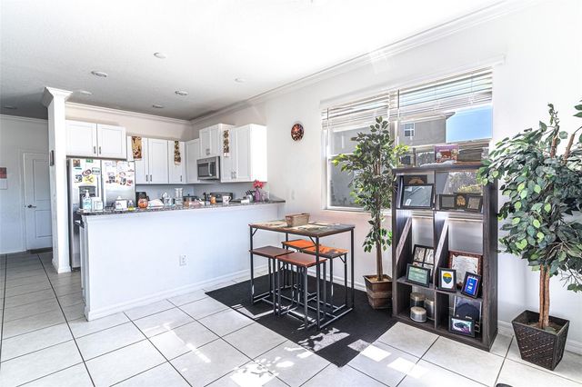 7014 RIPPLE POND LOOP, Zephyrhills, FL 33541