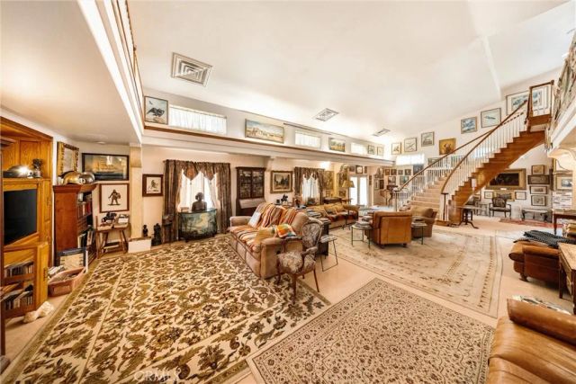 6685 El Pomar Drive, Templeton, CA 93465