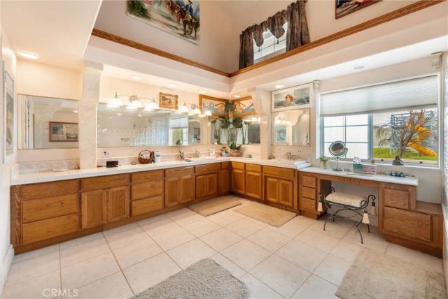 6685 El Pomar Drive, Templeton, CA 93465