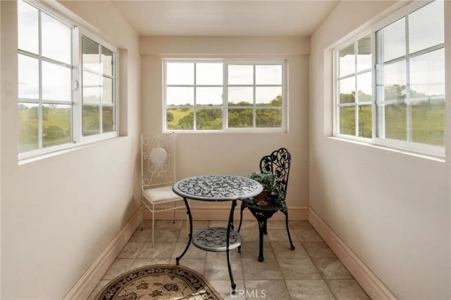 6685 El Pomar Drive, Templeton, CA 93465