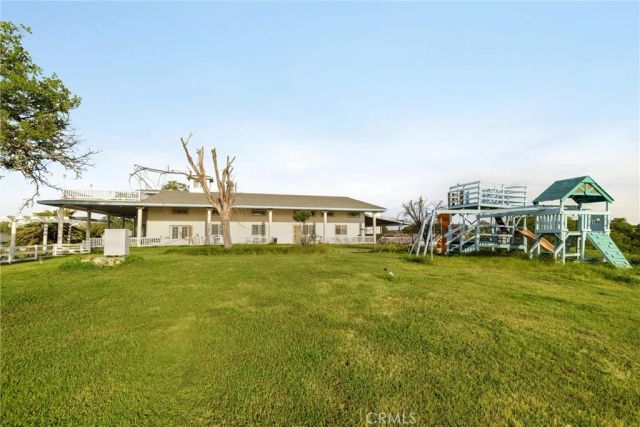 6685 El Pomar Drive, Templeton, CA 93465