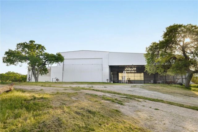 6685 El Pomar Drive, Templeton, CA 93465