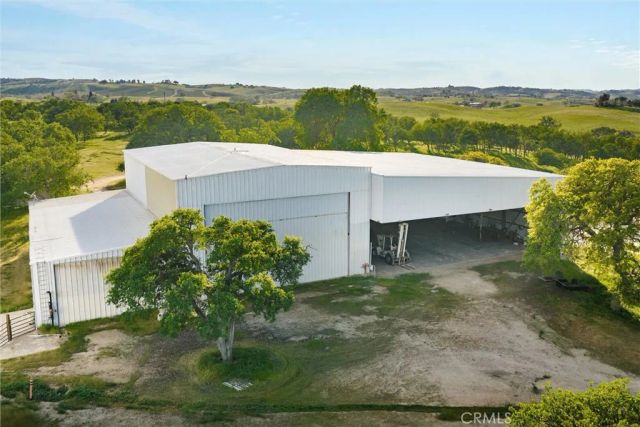 6685 El Pomar Drive, Templeton, CA 93465