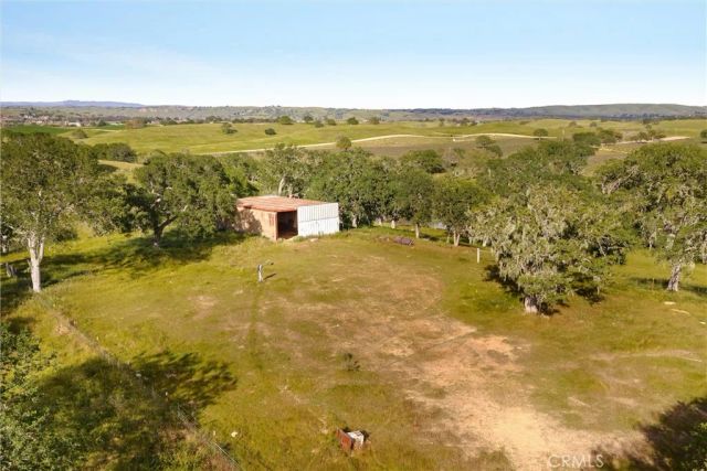 6685 El Pomar Drive, Templeton, CA 93465