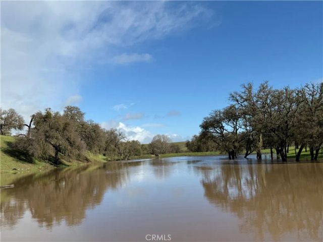 6685 El Pomar Drive, Templeton, CA 93465