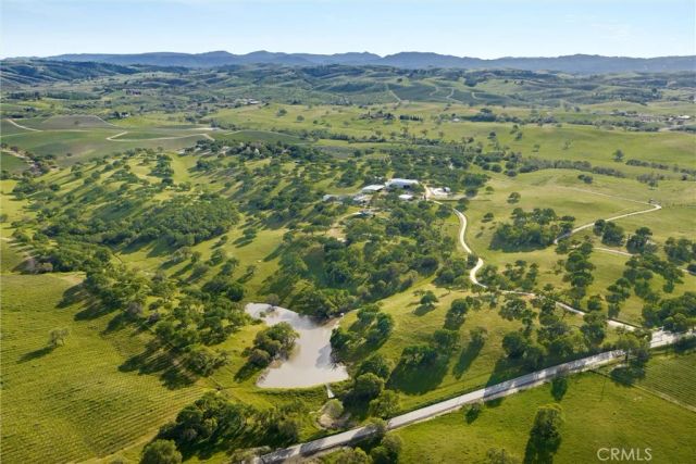 6685 El Pomar Drive, Templeton, CA 93465