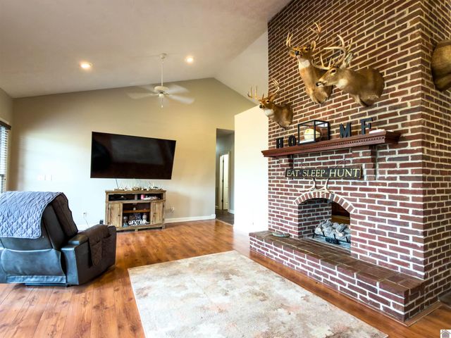 91 Sanders Lane, Mayfield, KY 42066