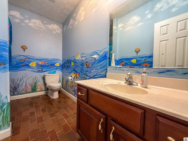 91 Sanders Lane, Mayfield, KY 42066