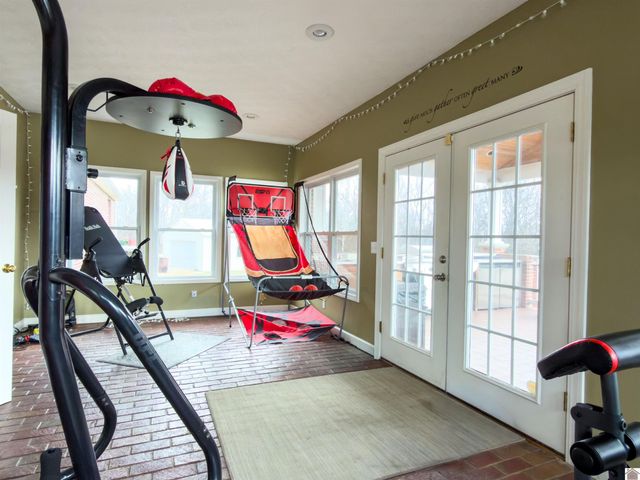 91 Sanders Lane, Mayfield, KY 42066