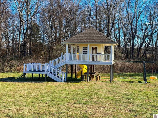 91 Sanders Lane, Mayfield, KY 42066