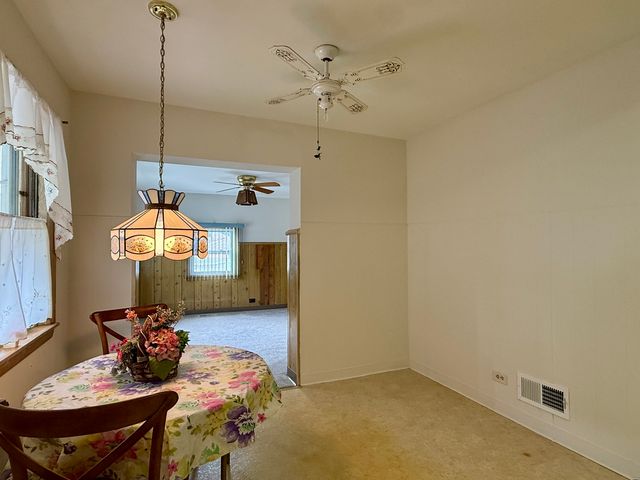 10416 S Sacramento Avenue, Chicago, IL 60655
