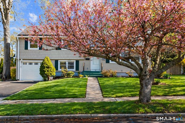 50 Haverford Street, Hamden, CT 06517