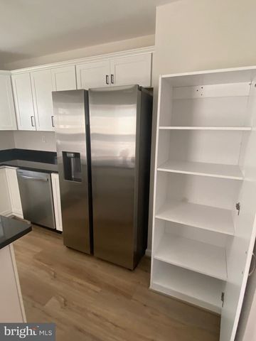 30 CIRCLE AVE, Indian Head, MD 20640