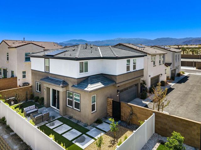 76333 Trojan Drive, Palm Desert, CA 92211