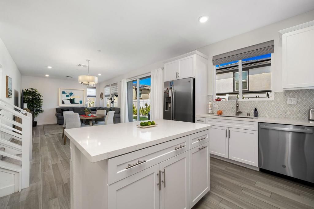 76333 Trojan Drive, Palm Desert, CA 92211