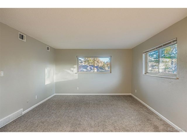140 E Highline Cir 105, Centennial, CO 80122